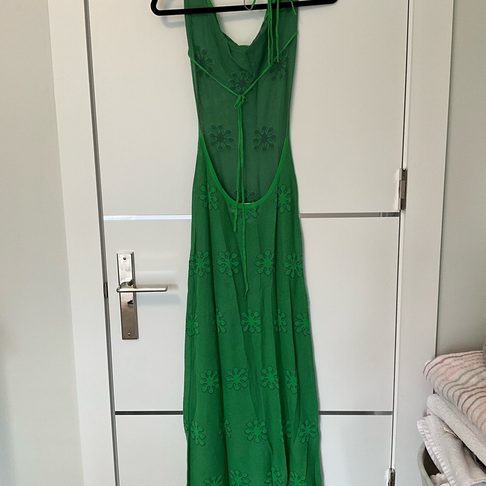 Green Floral-Embroidered Maxi Dress - Women - Picture 2 of 2